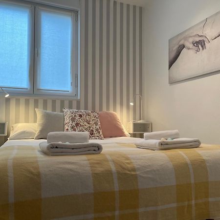 Olabide By Smiling Rentals Hondarribia Bagian luar foto